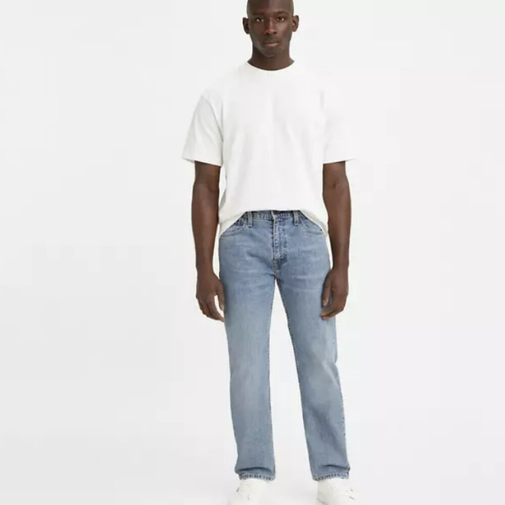 NWT 505 Levi's Men's 32x32 medium wash jeans